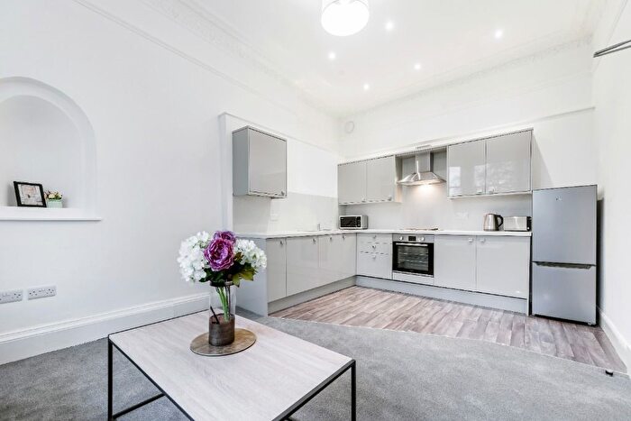 5 Bedroom Flat To Rent In Elgin Terrace, Hillside, Edinburgh, EH7