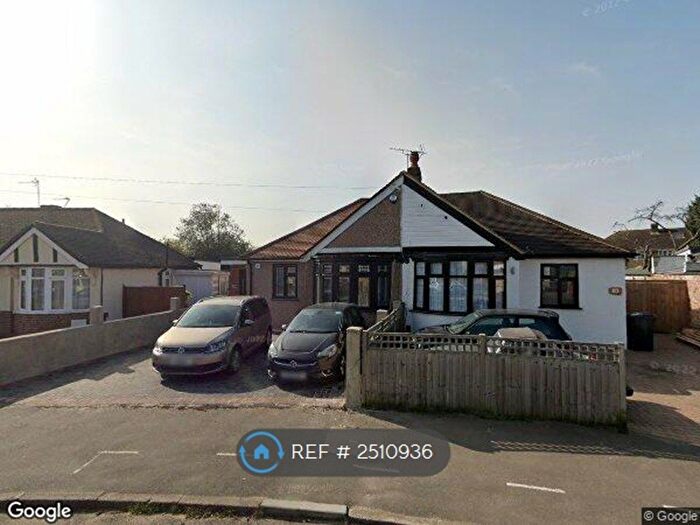 1 Bedroom Detached House To Rent In Parkfield Road, Feltham, TW13