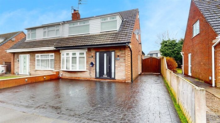 3 Bedroom Semi-Detached House For Sale In Kendal Drive, Rainford, St Helens, WA11