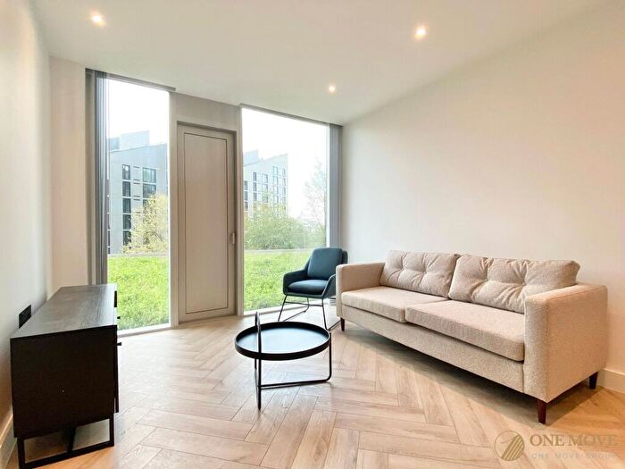 2 Bedroom Flat To Rent In Bankside, Manchester, M3