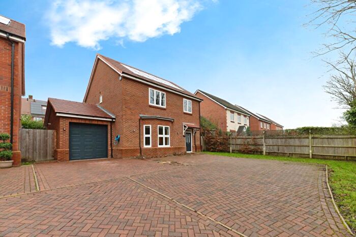 4 Bedroom Detached House For Sale In Randalls Road, Leatherhead, Surrey, KT22