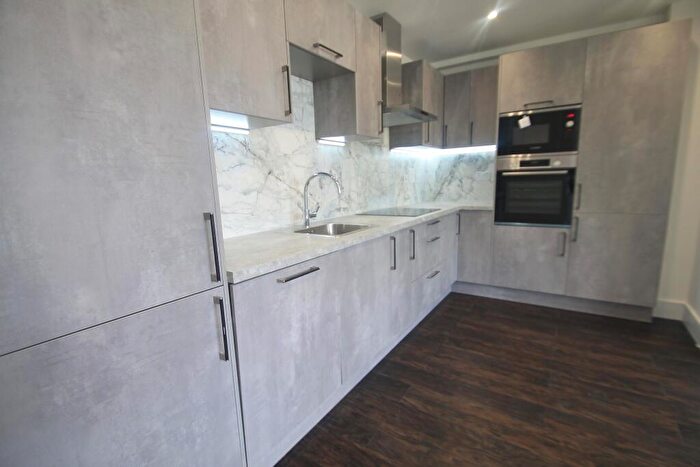 2 Bedroom Apartment To Rent In Rothesay Road, LU1