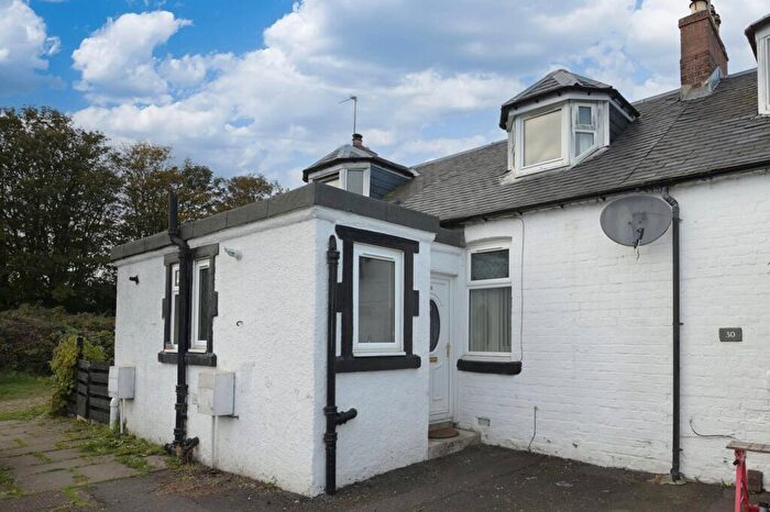 2 Bedroom Cottage For Sale In New Holygate, Broxburn, EH52