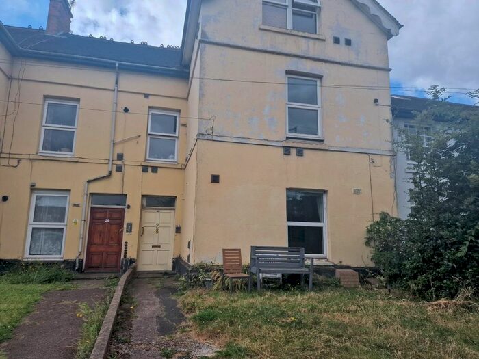 1 Bedroom Studio To Rent In Horsefair, Rugeley, Staffordshire, WS15