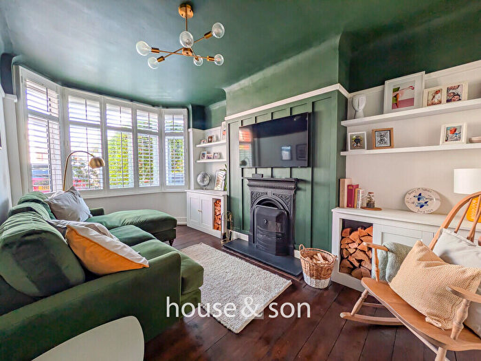 3 Bedroom Semi-Detached House For Sale In Acland Road, Bournemouth, BH9