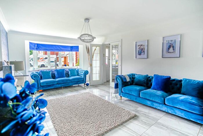 6 Bedroom Detached House For Sale In Lochrig Court, Stewarton, KA3