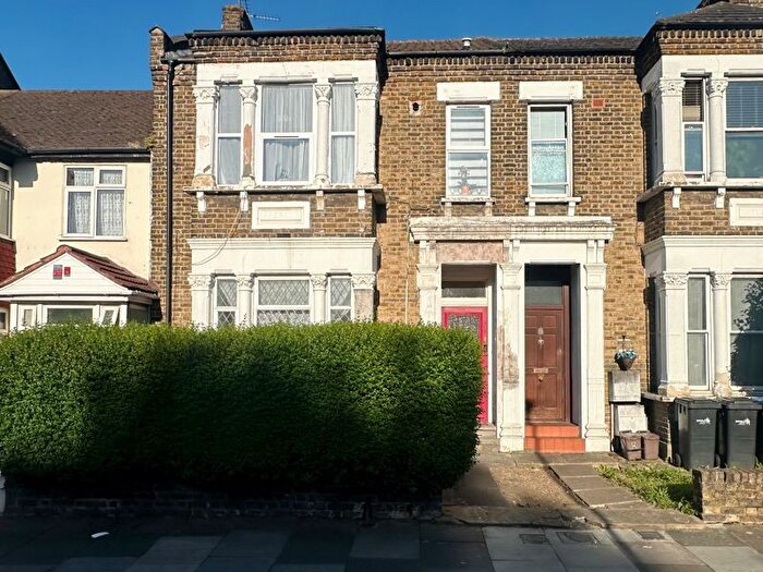 2 Bedroom Flat To Rent In Latymer Road, London, N9
