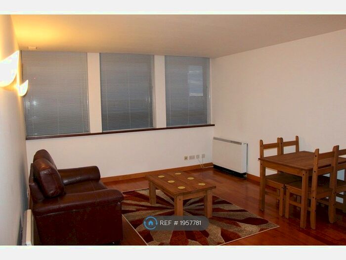 2 Bedroom Flat To Rent In Newhall Street, Birmingham, B3