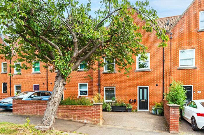 4 Bedroom Terraced House For Sale In Stanley Avenue, Thorpe Hamlet, NR7