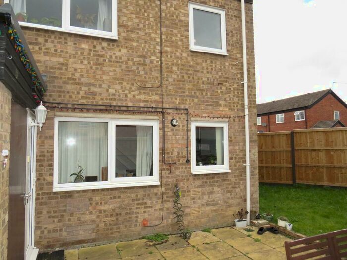 1 Bedroom House To Rent In Masefield Walk, Thetford, IP24