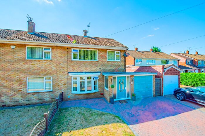 3 Bedroom Semi-Detached House For Sale In Lancaster Road, Shrewsbury, SY1