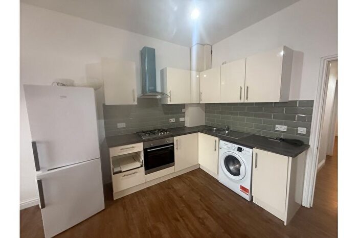 2 Bedroom Flat To Rent In London Road, Croydon, CR0