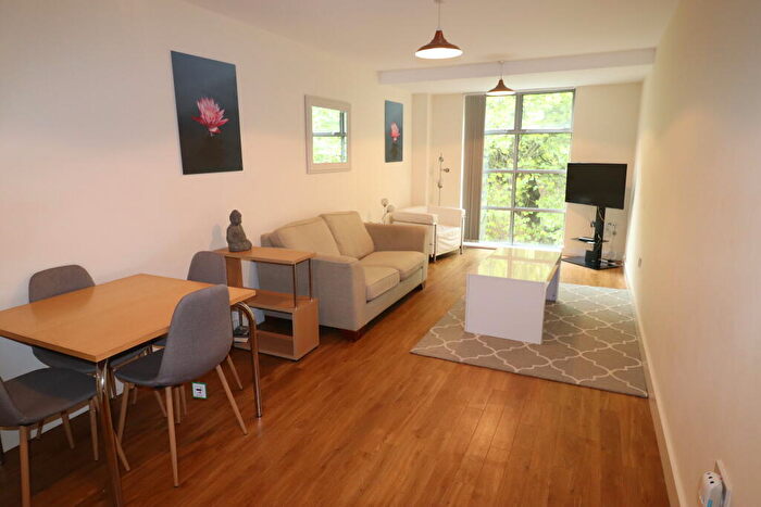 1 Bedroom Apartment To Rent In St. Pauls Square, Birmingham, B3