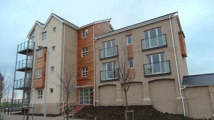 2 Bedroom Apartment To Rent In Fox Brook, Loves Farm, PE19