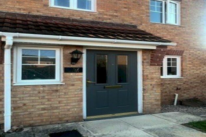3 Bedroom Semi-Detached House To Rent In Scholars Way, Mansfield, NG18