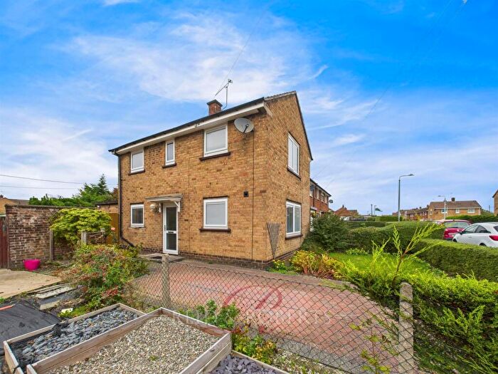 2 Bedroom End Of Terrace House For Sale In Queens Park, Mold, CH7