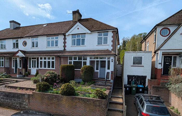 3 Bedroom Semi-Detached House To Rent In Shendish Edge, Hemel Hempstead, HP3