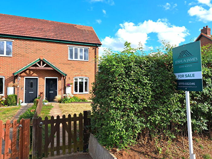 2 Bedroom Semi-Detached House For Sale In Sandy Road, Everton, SG19