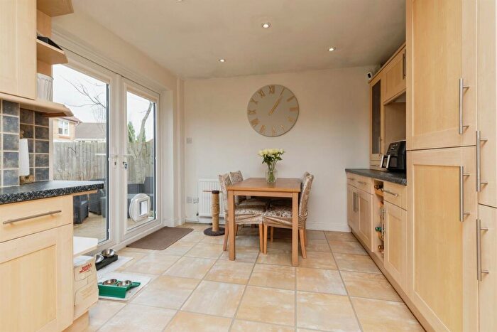 4 Bedroom Detached House For Sale In Summers Mead, Yate, Bristol, BS37