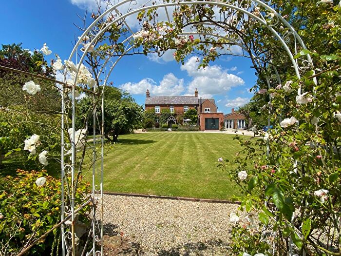 4 Bedroom Semi-Detached House For Sale In Woolstone, Faringdon, Oxfordshire, SN7