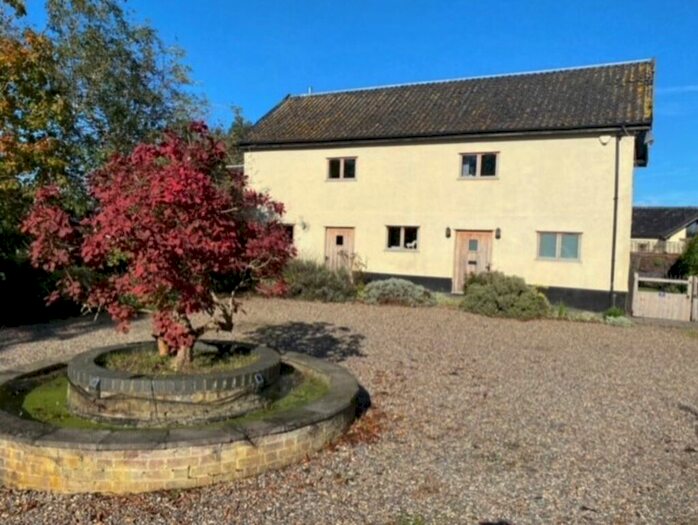 3 Bedroom Detached House To Rent In Long Stratton Road, Forncett St. Peter, Norwich, NR16