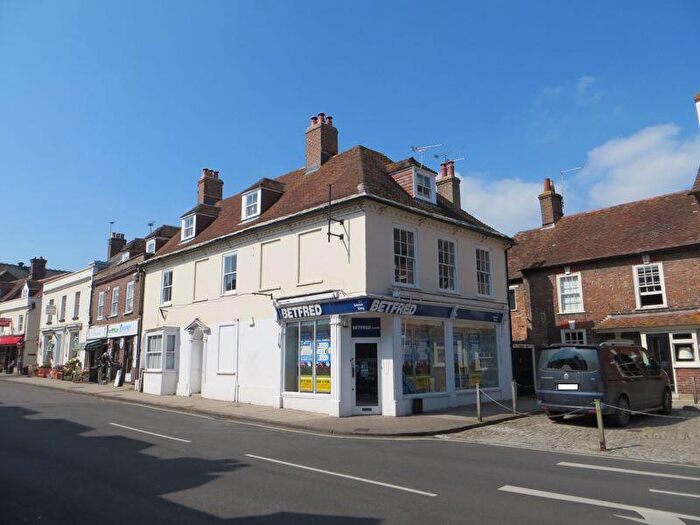 3 Bedroom Maisonette To Rent In West Street, Wareham, BH20