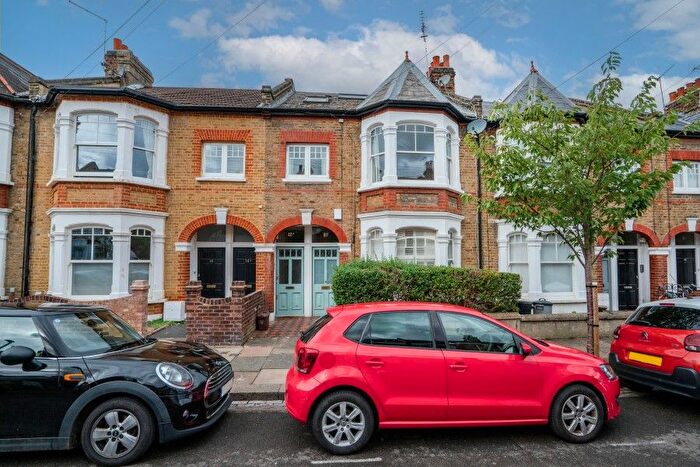 4 Bedroom Flat For Sale In Blackett Street, SW15