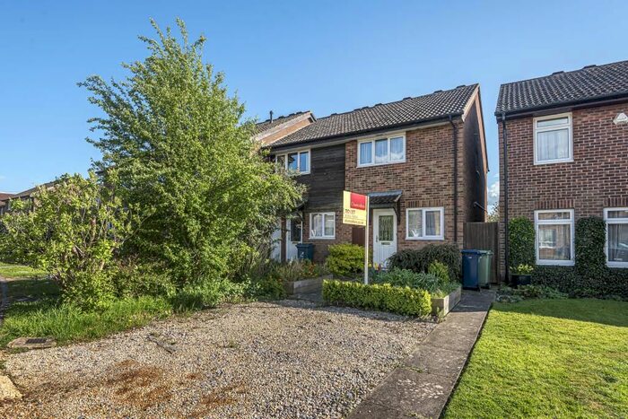 2 Bedroom Semi-Detached House To Rent In Weldon Road, Marston, OX3