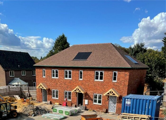 2 Bedroom Semi-Detached House To Rent In Prospect Place, Prospect Road, Alresford, Hampshire, SO24