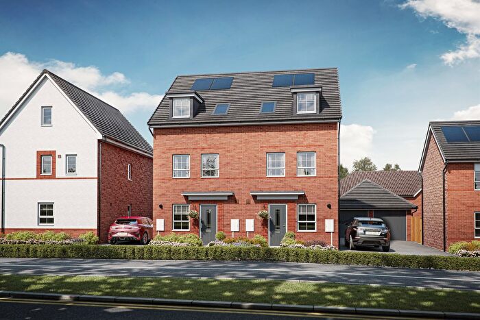 3 Bedroom Semi-Detached House To Rent In Crusoe Street, Aylesford, ME20