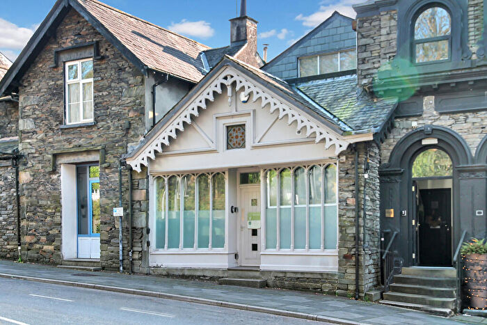 1 Bedroom Apartment For Sale In Church Street, Windermere, LA23