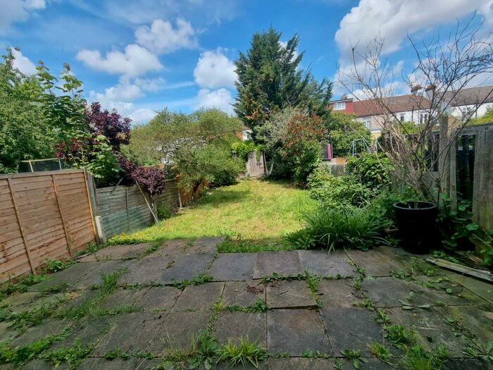 3 Bedroom Terraced House To Rent In Winterbourne Road, CR7