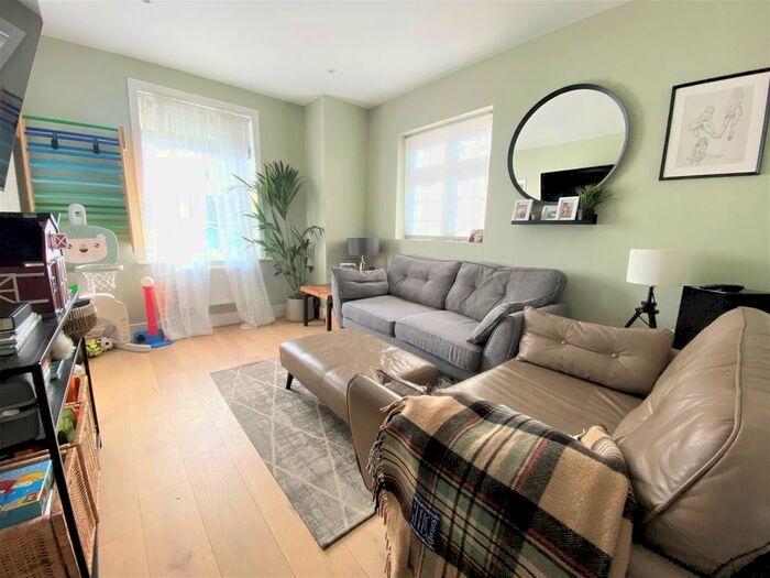 2 Bedroom Semi-Detached House To Rent In Beaconsfield Road, London, SE9