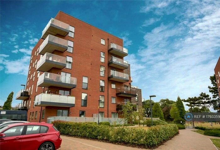 2 Bedroom Flat To Rent In Erith Park, London, DA8