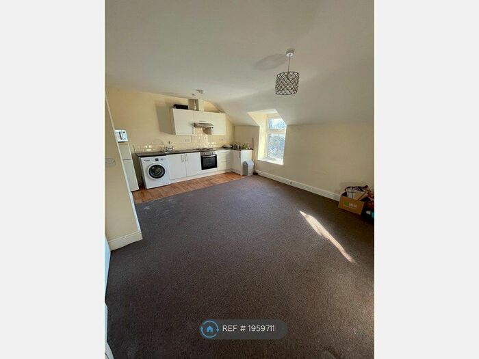 1 Bedroom Flat To Rent In New Market Street, Buxton, SK17