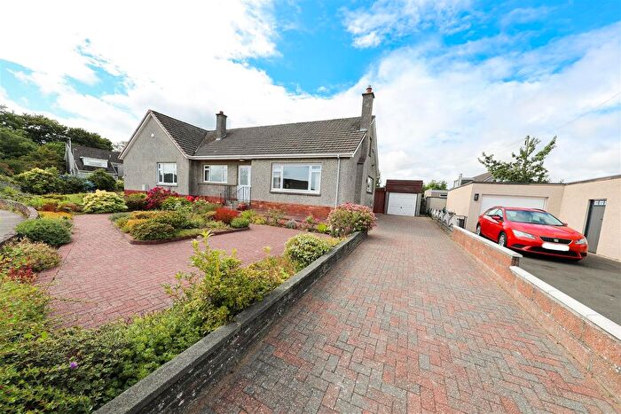 2 Bedroom Semi-Detached Bungalow For Sale In Cairngorm Crescent, Kirkcaldy, KY2