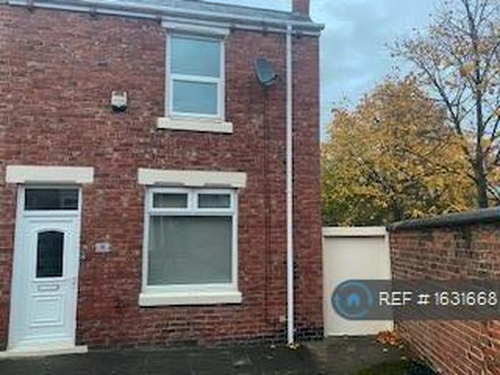 2 Bedroom End Of Terrace House To Rent In Thomas Street, Chester Le Street, DH3