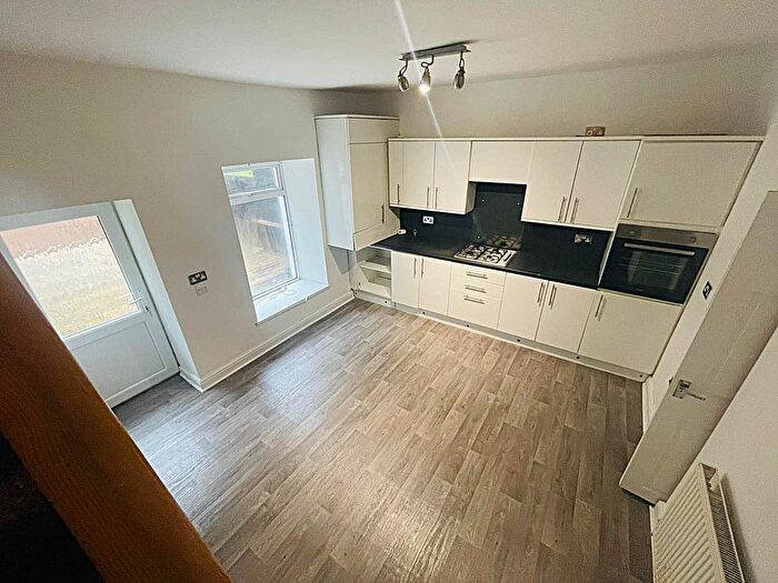 3 Bedroom Terraced House To Rent In Grovefield Terrace, Tonypandy, CF40