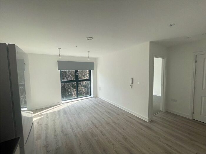 1 Bedroom Flat To Rent In Darwin House, Sylvester Close, Derby, Derbyshire, DE1