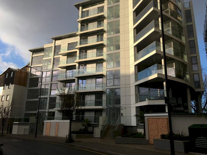 2 Bedroom Flat To Rent In Rope Street, London, SE16