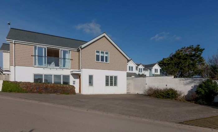 2 Bedroom Maisonette For Sale In Polzeath, PL27