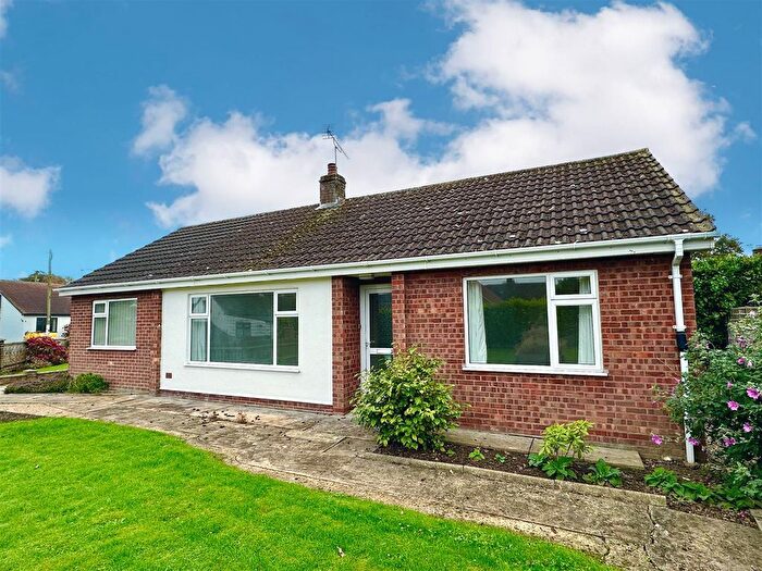 3 Bedroom Detached Bungalow For Sale In Chapelfield Close, Catfield, NR29