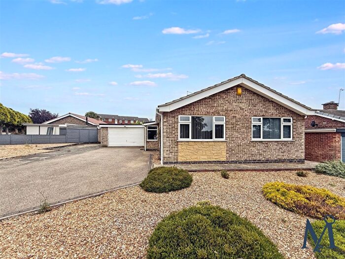 3 Bedroom Detached Bungalow For Sale In Stamford Drive, Coalville, LE67