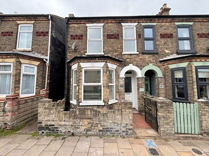Detached House To Rent In Bells Road, Gorleston, NR31