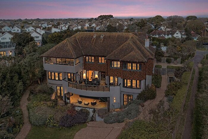 6 Bedroom Detached House For Sale In Sea Way, Middleton-On-Sea, West Sussex, PO22