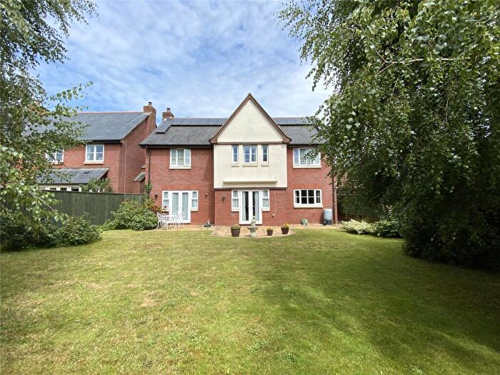 4 Bedroom Detached House For Sale In Old Rydon Ley, Exeter, EX2