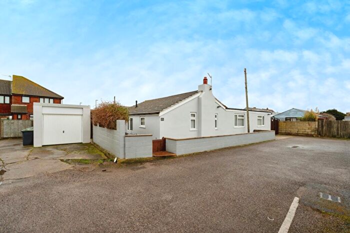 3 Bedroom Bungalow For Sale In Southwood Road, Hayling Island, Hampshire, PO11