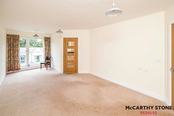 2 Bedroom Apartment For Sale In The Hailes, Mill Wynd, Haddington, EH41