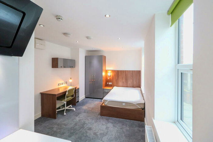 Studio To Rent In Queens Road, City Centre, CV1