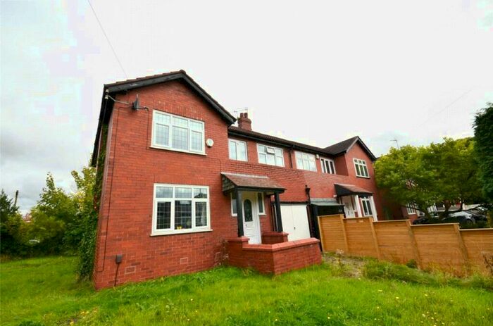 4 Bedroom Semi-Detached House To Rent In Edge Lane, Chorlton, Manchester, M21